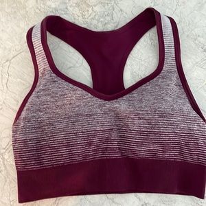 Sports bra with padding